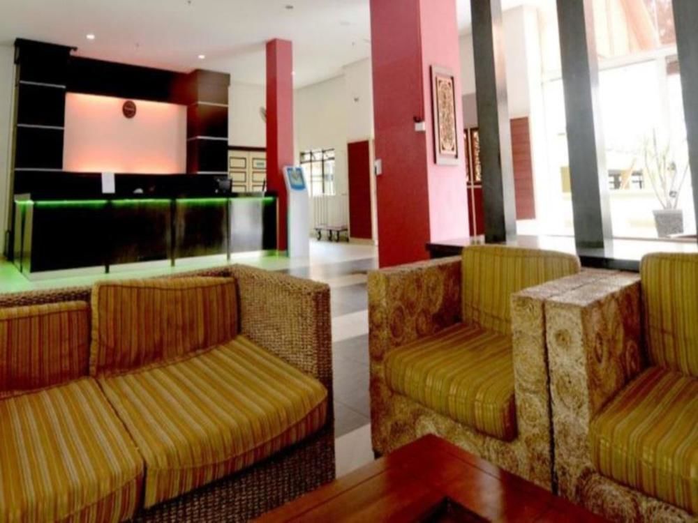 Puteri Beach Resort Порт-Диксон Экстерьер фото